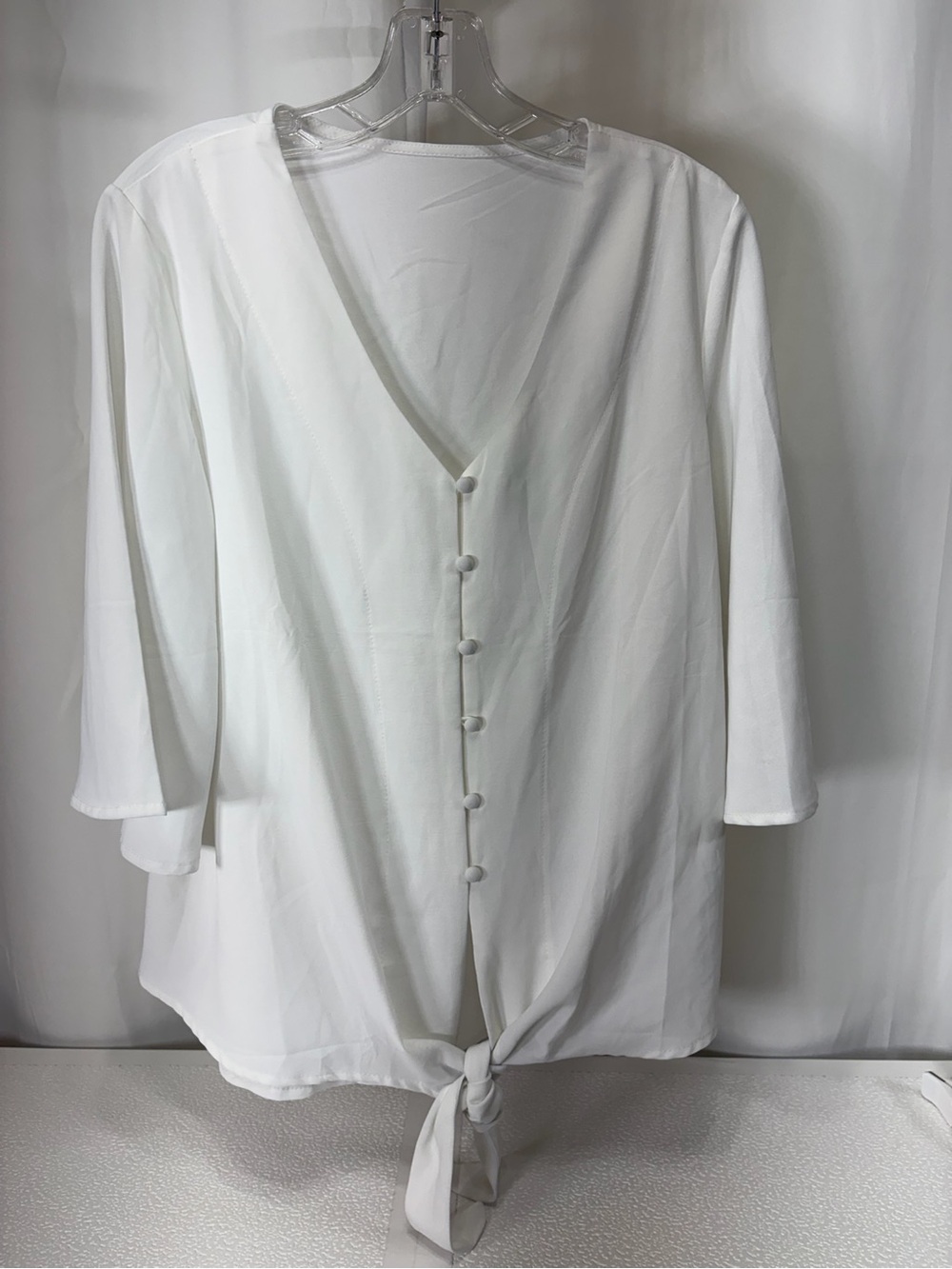 Women's White V-Neck Tie-Hem Blouse 4306